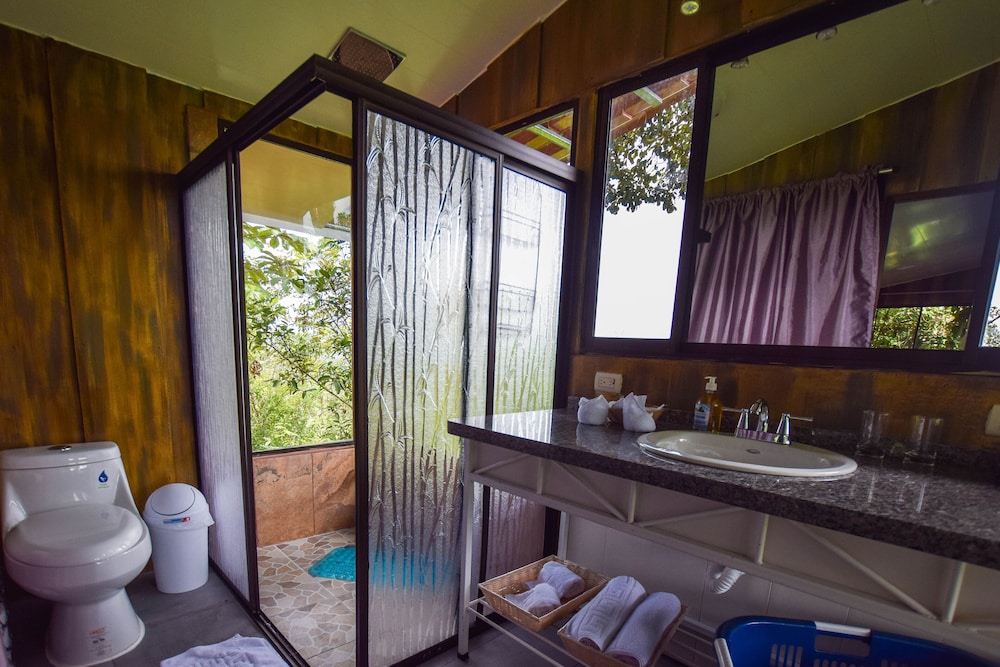 Family Chalet, 2 Bedrooms, Kitchen, Mountain View photo 3