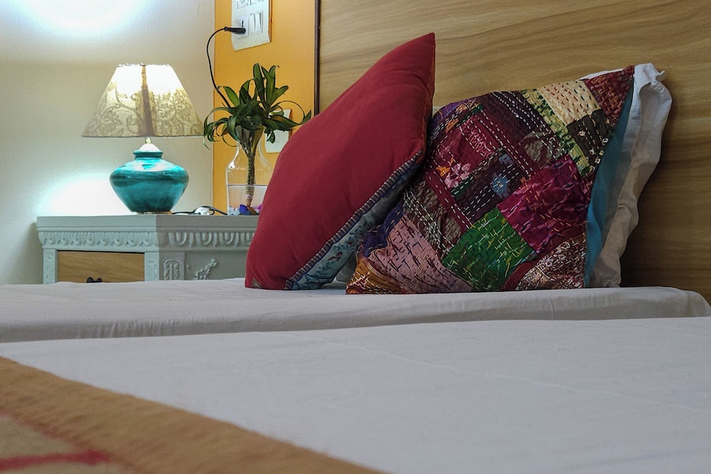 Executive Twin Room, 1 Bedroom, Balcony, City View photo 2