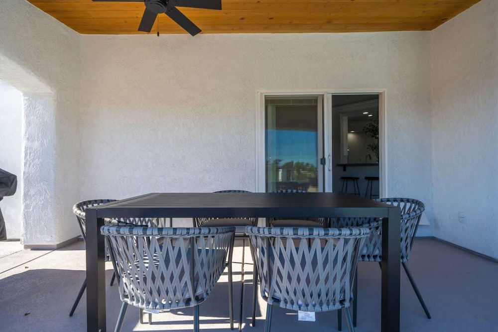 Villa de Luxe Lake Havasu avec Piscine, Foyer et Vues, Photo 49