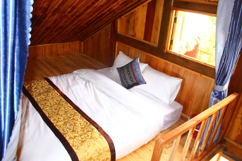 Chalet, 3 Bedrooms, Shared Bathroom photo 1