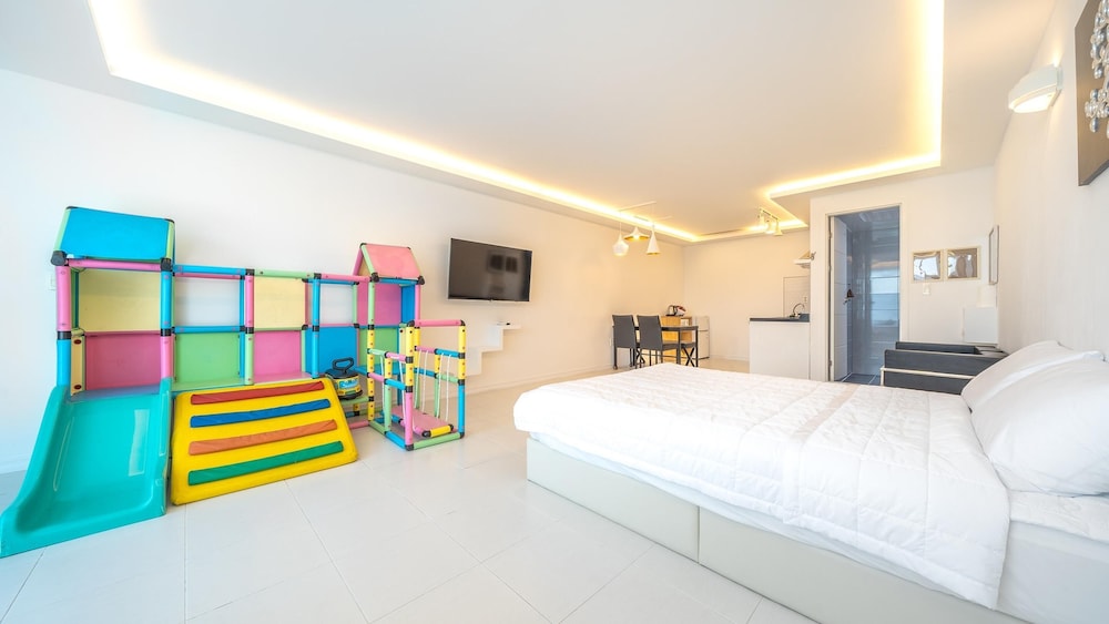 Basic Room, 1 Bedroom (dal dul) photo 3