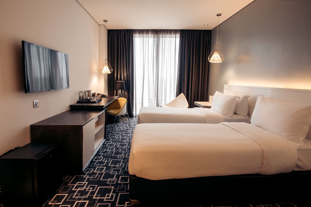 Trademark Twin, City View Room photo 2