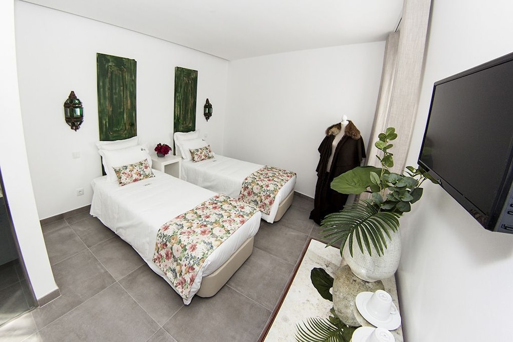 Superior Twin Room photo 2