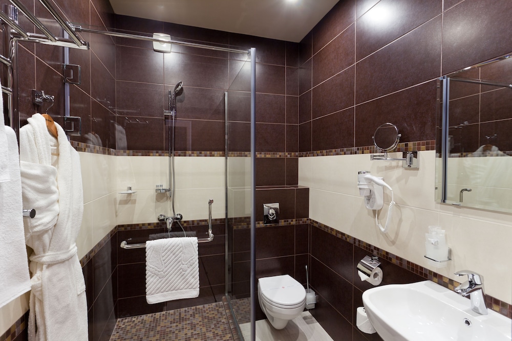 Standard Double or Twin Room photo 3
