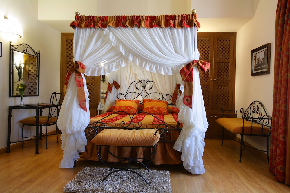 Junior Suite - Photo 1