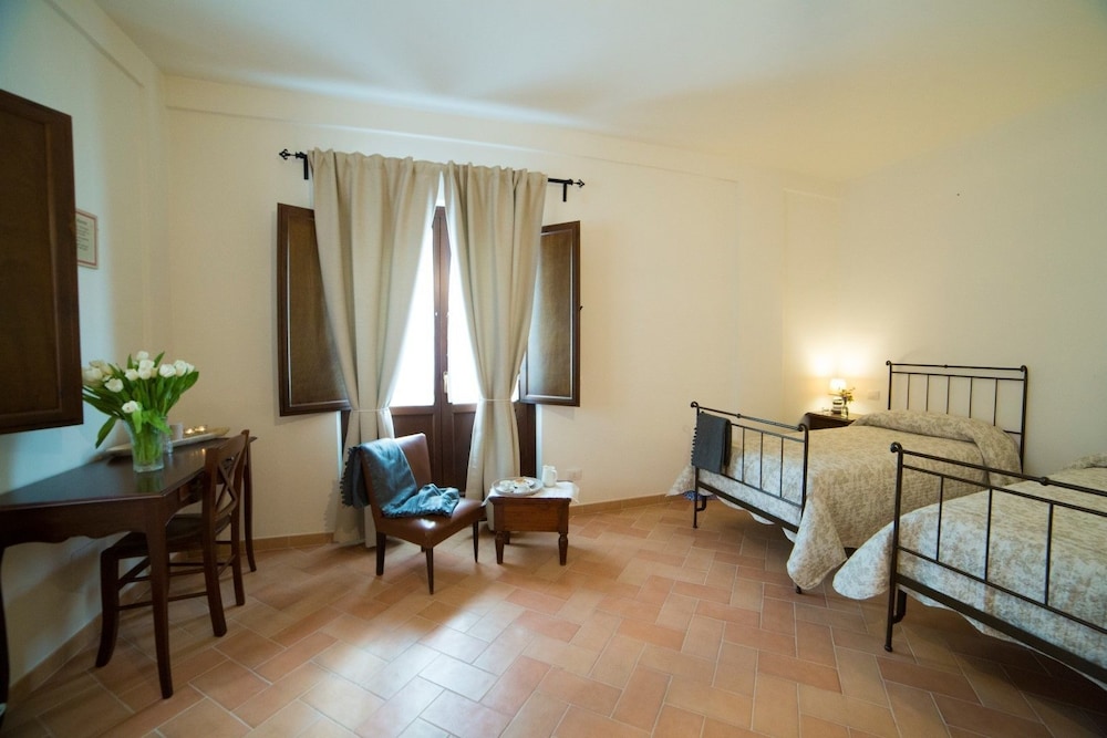 Comfort Triple Room photo 1