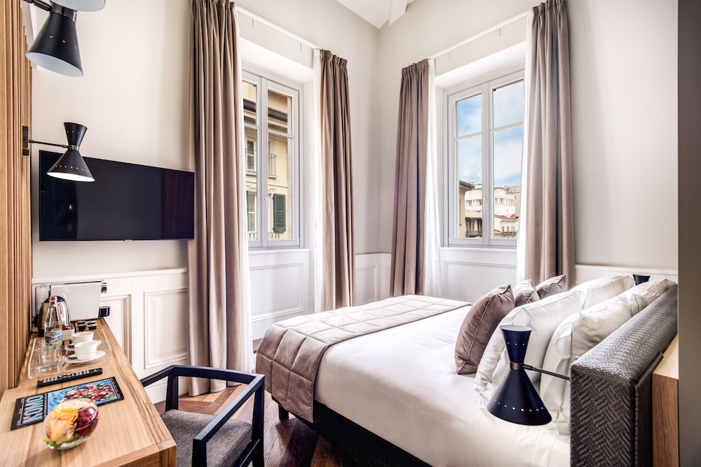 Executive Double Room - Photo 1