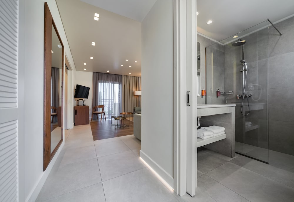 Luxury Suite, 2 Bedrooms photo 3