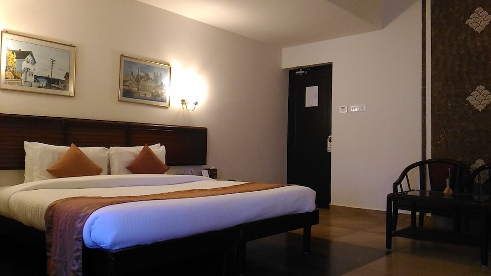 Executive Room - Photo 2
