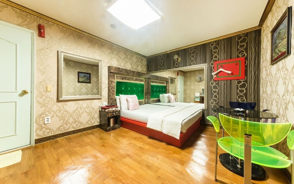Luxury Room photo 1