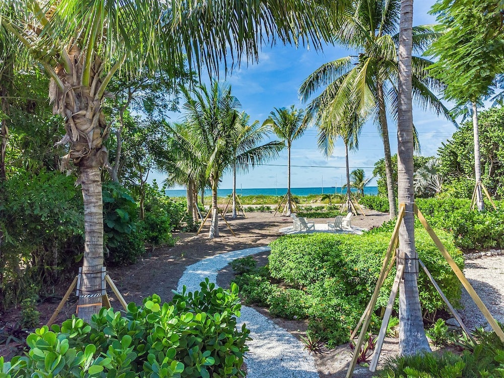 House (Captiva Charm) photo 2