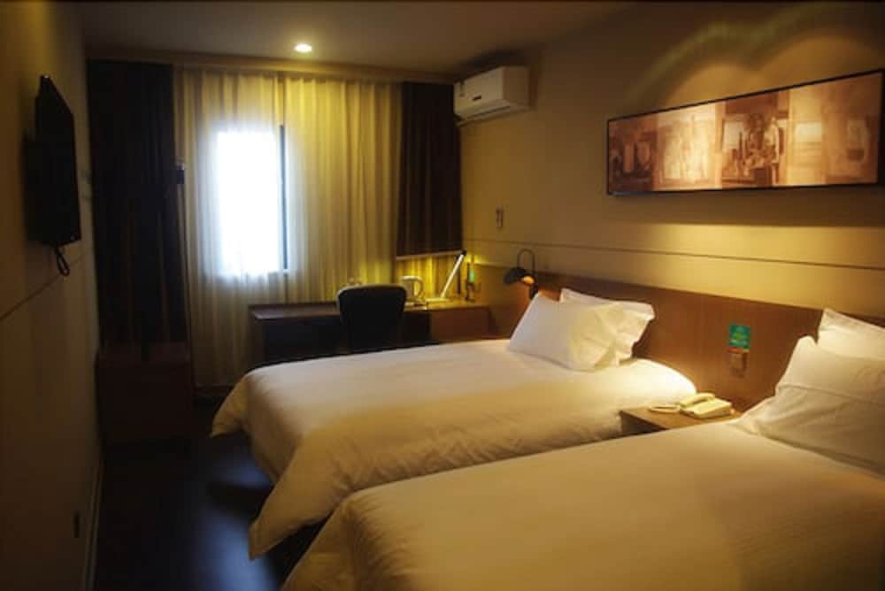 Twin Room (Mainland Chinese Citizen Only)