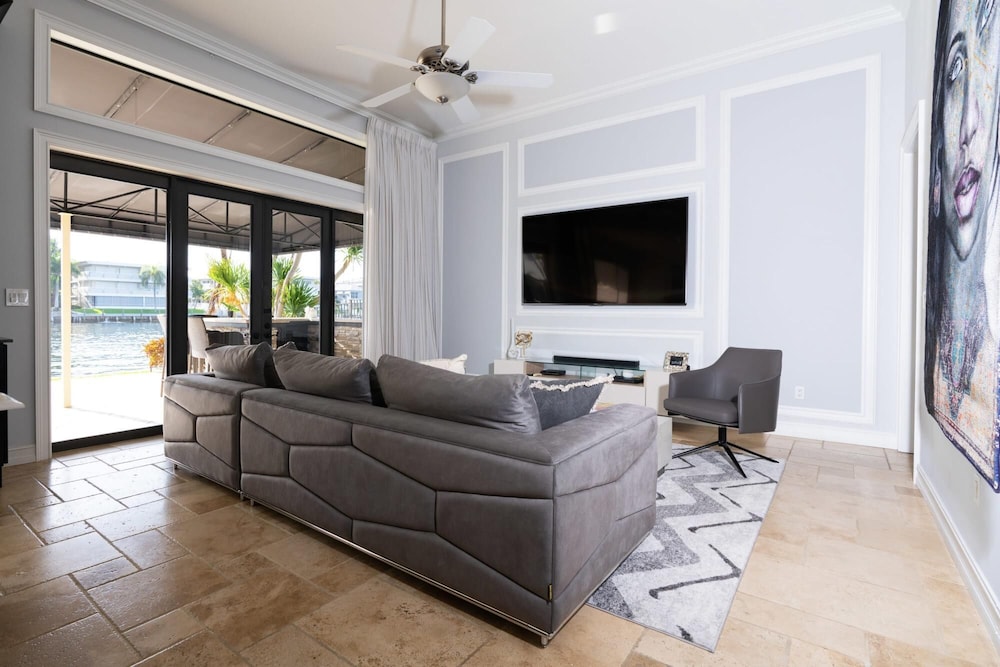5 Bedroom Luxe Villa on Deep Water Intracoastal, 사진 55