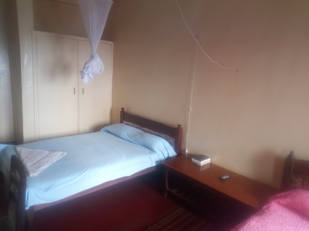 Comfort Room, Multiple Beds, Balcony photo 2