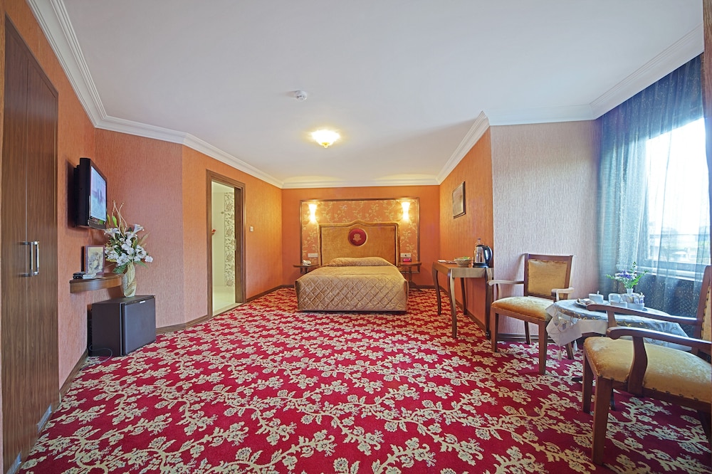 Family Quadruple Room photo 3