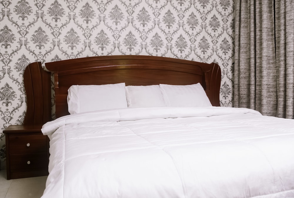 Standard Room, Non Smoking - Photo 7