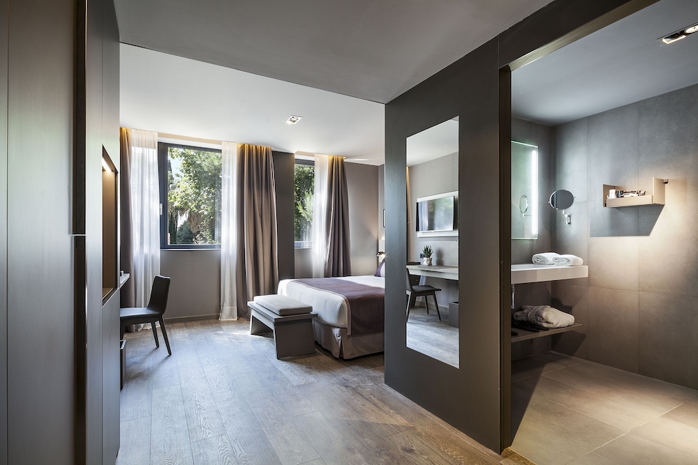 Comfort Double or Twin Room photo 3