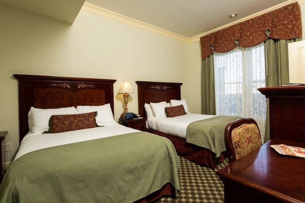 Standard Room, 2 Full Beds photo 1