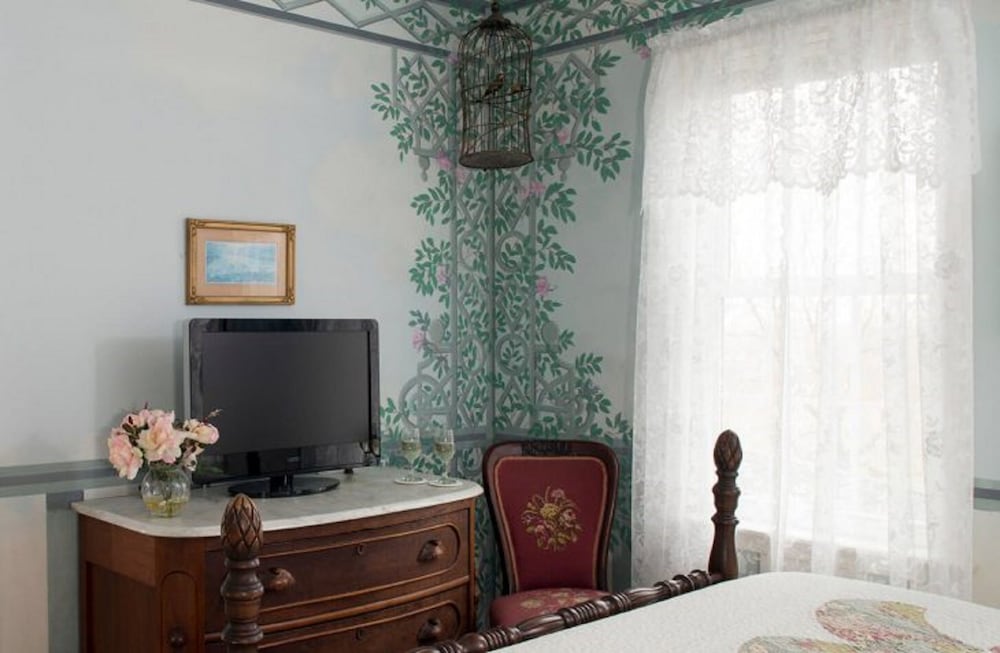 Room, Private Bathroom (Serendipity) photo 3