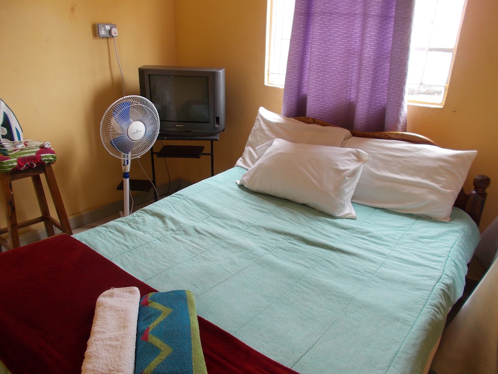 Economy Double Room photo 2