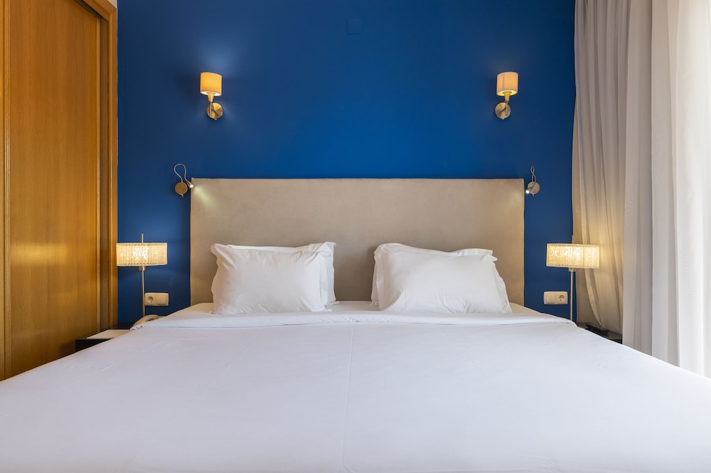 Double or Twin Classic Room - Photo 2