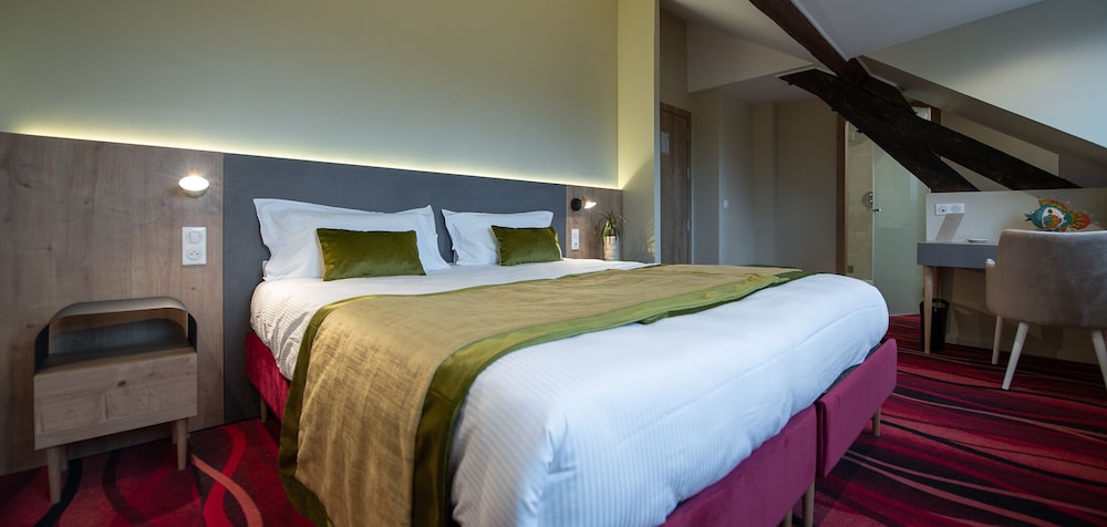 Superior Suite, Ensuite, Garden View (Chambre Licorne) photo 2