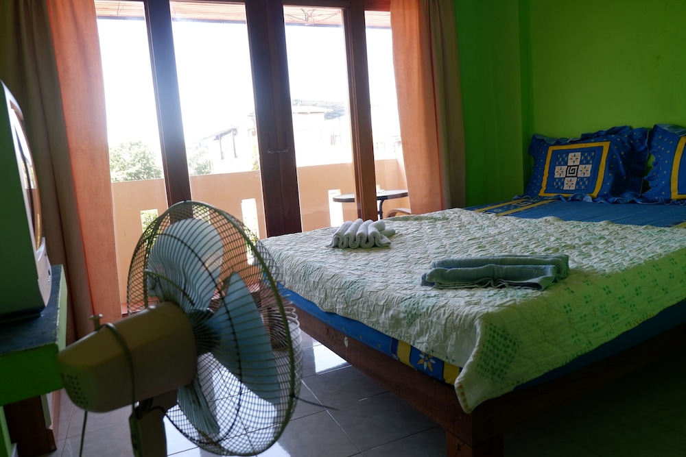 Standard Room with Fan photo 3