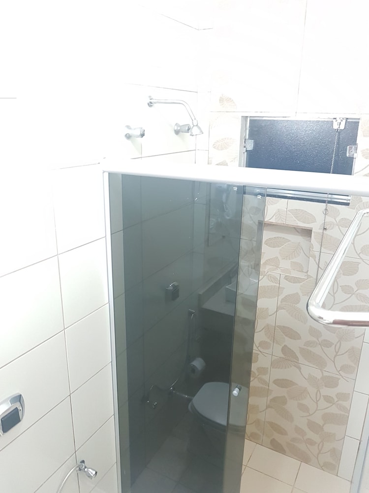 Deluxe Triple Room photo 3