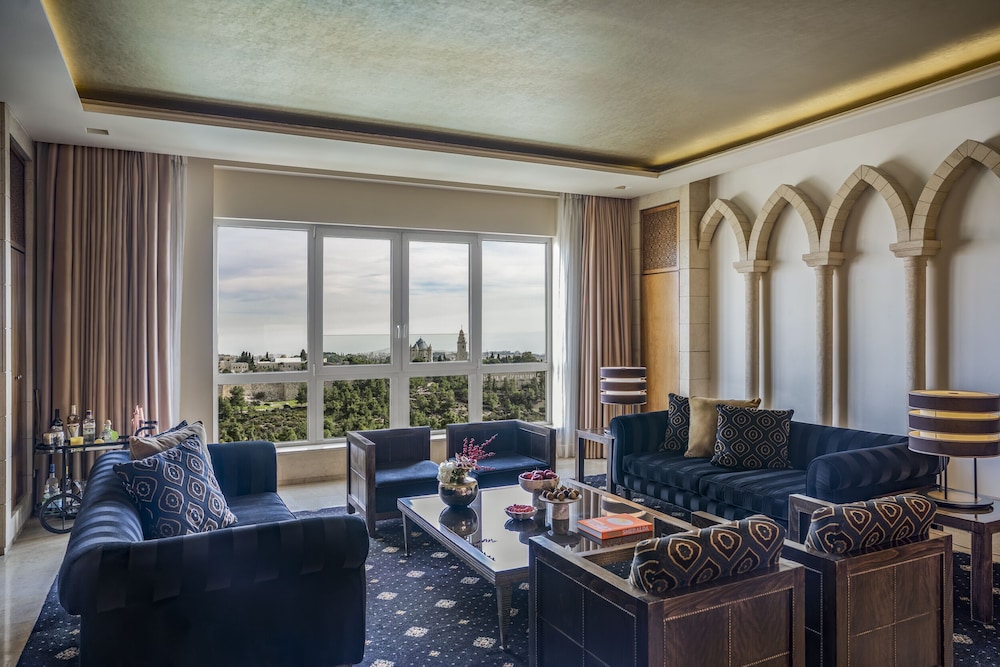 Royal Suite