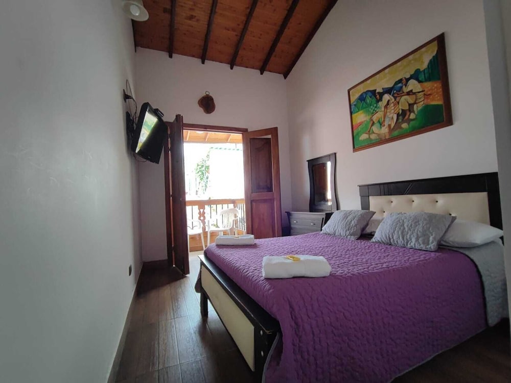 Basic Double Room photo 1