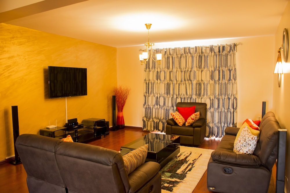 Apartment, Multiple Beds