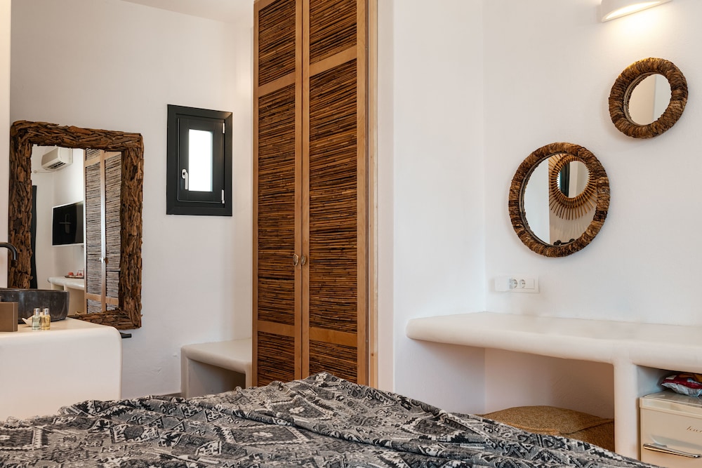 Comfort Double Room, Courtyard View photo 3