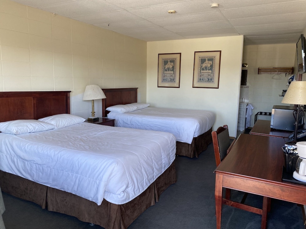 Family Room, 2 Double Beds