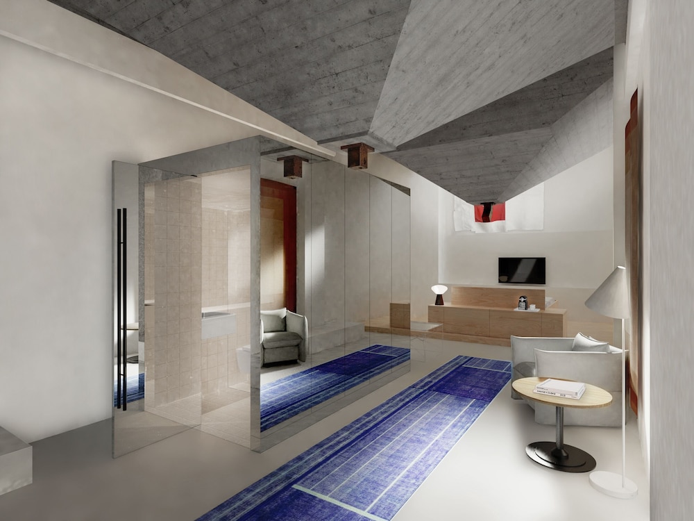 The Silo Suite