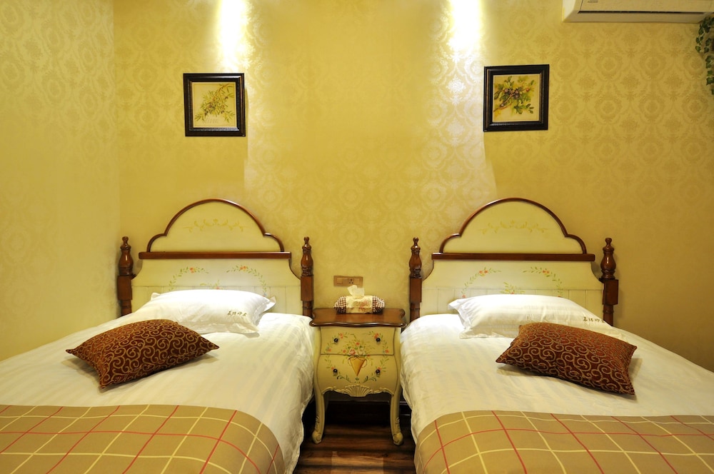 Superior Twin Room photo 3