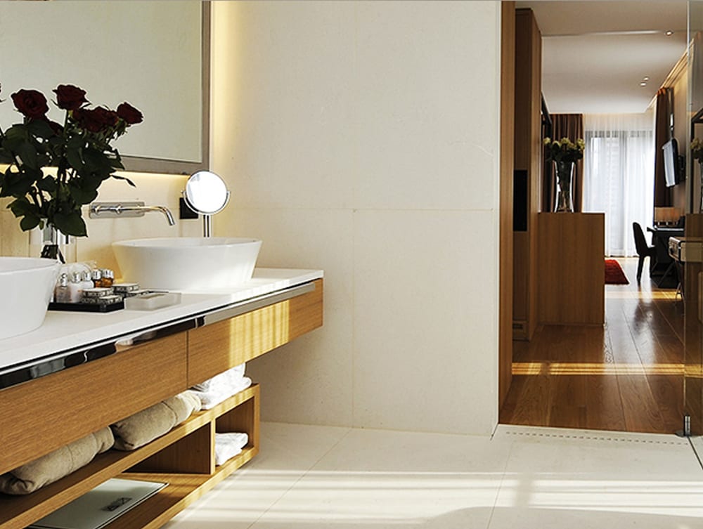Executive Suite (The Space) - Photo 4