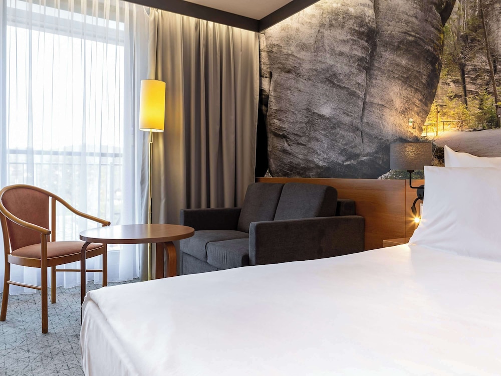 Standard Room, 1 Queen Bed with Sofa bed - Photo 1