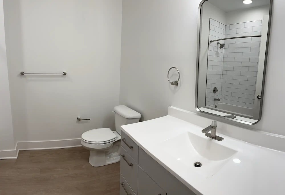 Apartment, 2 Bedrooms, 2 Bathrooms photo 2