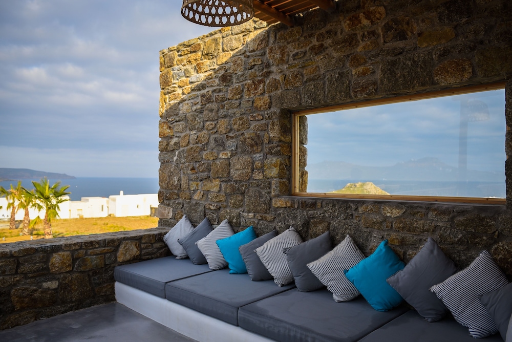 Superior Suite, Jetted Tub, Sea View - Photo 13