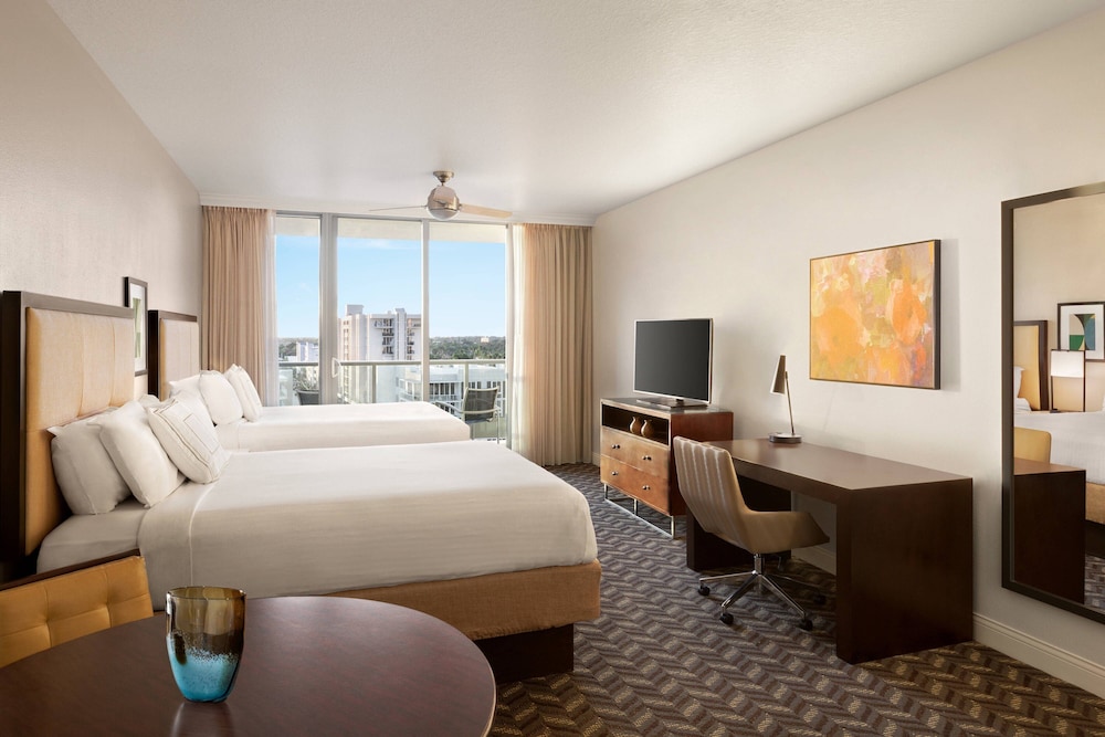 Studio, 2 Queen Beds, City View - Photo 1