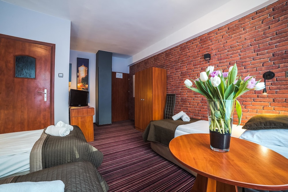 Triple Room - Photo 7