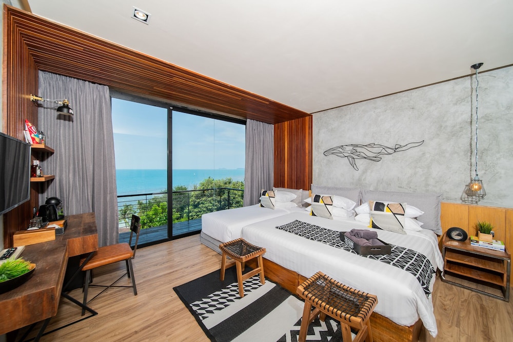Sea View Deluxe Perch photo 1