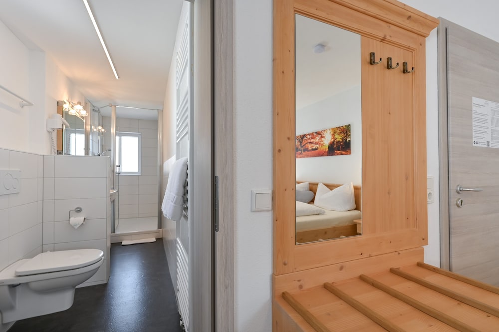 Double Room, Balcony - Photo 16