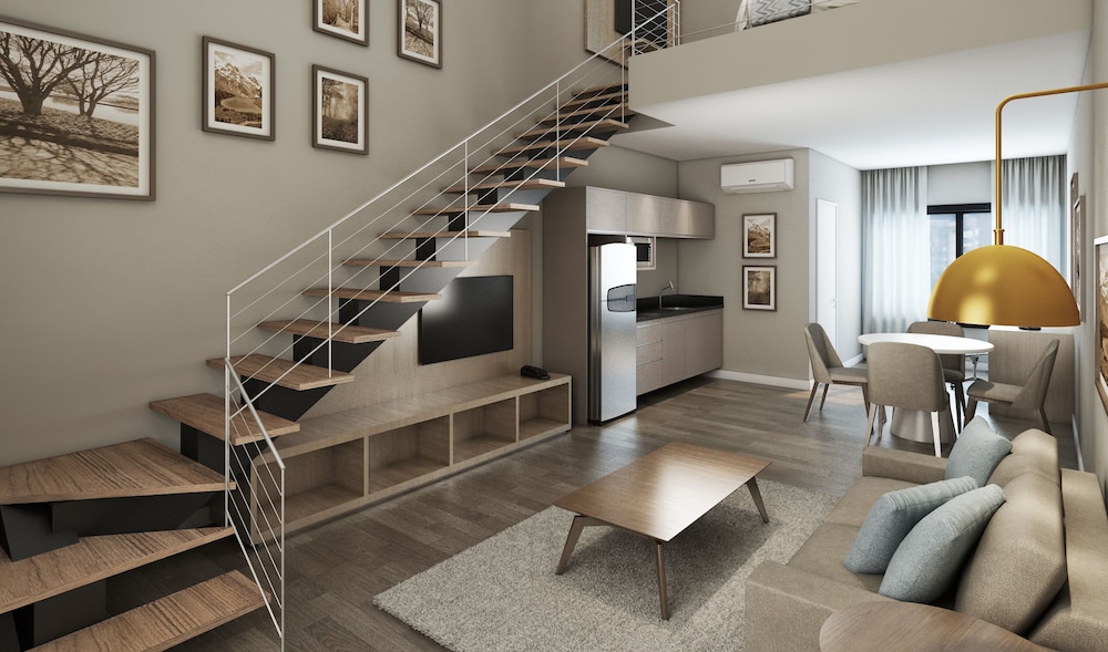 Deluxe Suite - Photo 2
