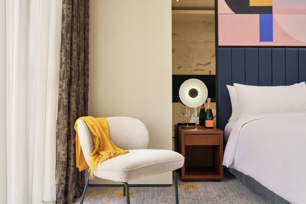 Suite, 1 King Bed (Seoul) photo 2