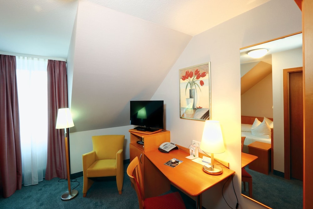 Comfort Single Room