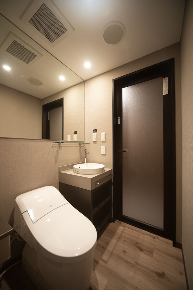 Hollywood Moderate Twin Room, Non Smoking (24sqm) - Photo 6
