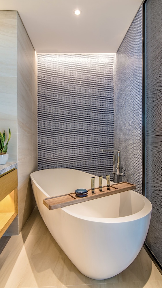 Junior Suite, City View - Photo 5