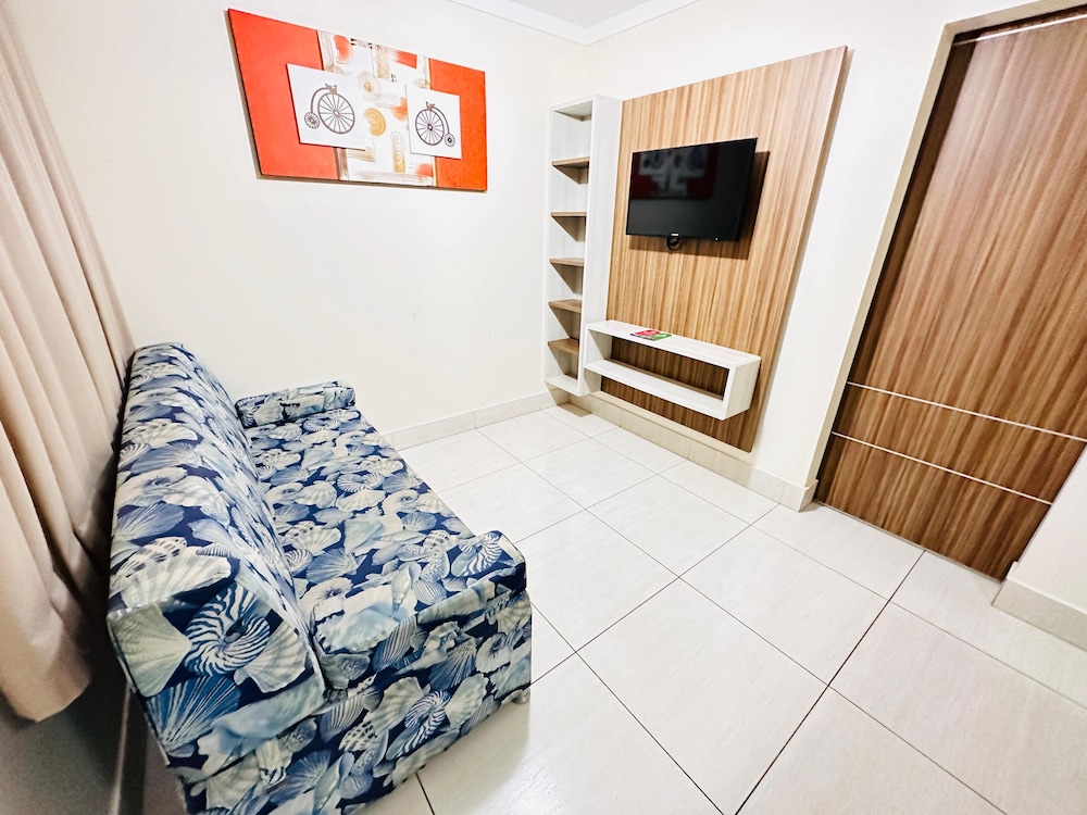 Basic Apartment photo 1