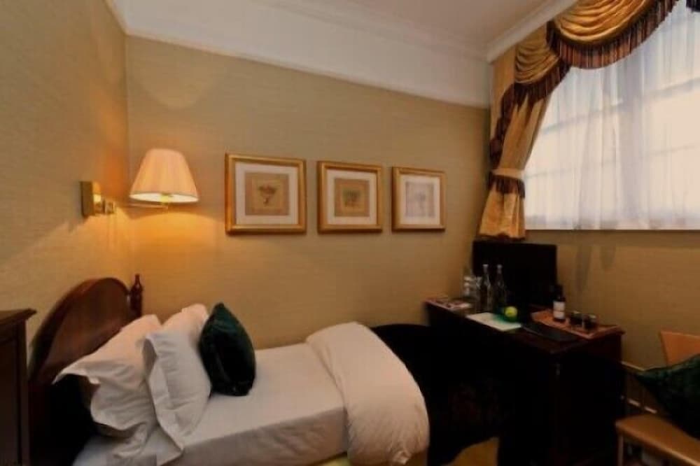 Single Room photo 1